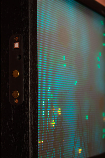 LiveGrid: The Interactive Air Quality Monitor - Livegrid